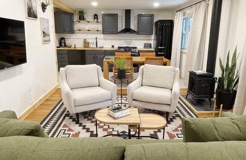 Greentown Cabin | The Rex Hotel