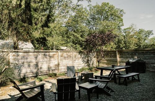 Greentown Hotel | The Rex