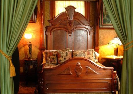 Dubuque Bed & Breakfast | The Richards House