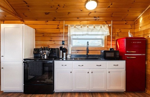 Rutland Cabin | The Ridge Cabin! 15-minutes from the ARK
