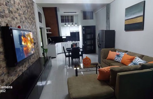 Corinthe Apartment | The Ridge family friendly suite