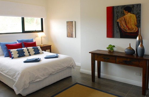 Gloucester House | The Ridge - Gloucester