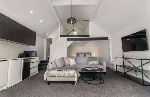 Mangawhai Villa | The Ridge Villa 4 – Couple’s Escape, Romantic Breathtaking Views