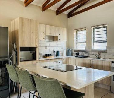 Rustenburg Apartment | The Ridge