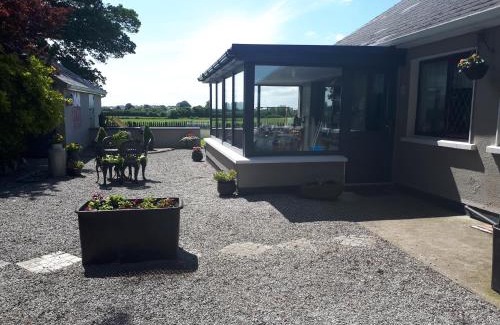 Birr Bed & Breakfast | The Ring Farmhouse