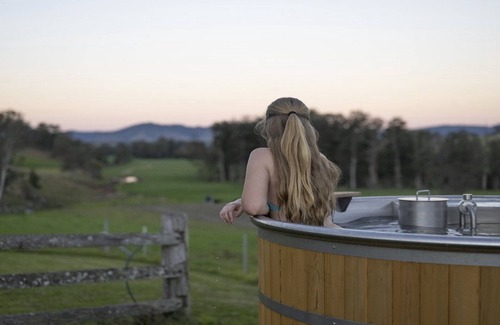 Faulkland House | The Rise Longford Farmhouse
