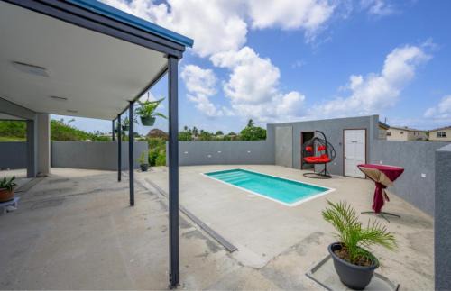 Silver Hill Apartment | The Rise South Coast Rental by On Point Property Management