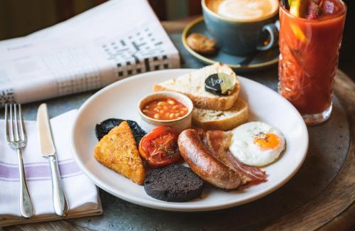 Backwell Hotel | The Rising Sun