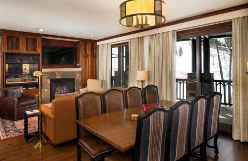 Aspen House | The Ritz-Carlton, 3 BR Residence 8212: Ski-in/Ski-out Resort in Aspen w/Mountain/Town view