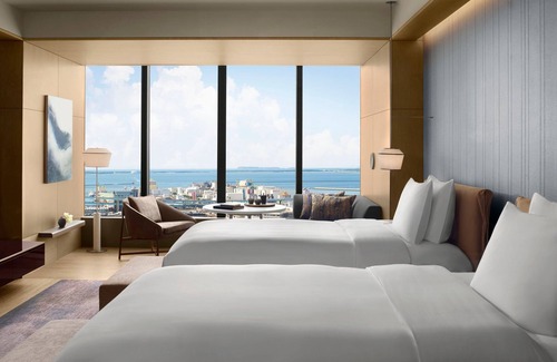 Chuo-ku Hotel | The Ritz-Carlton, Fukuoka