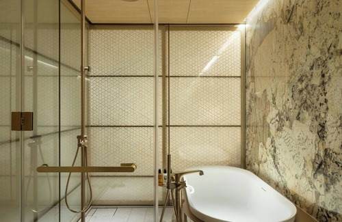 Chuo-ku Hotel | The Ritz-Carlton, Fukuoka