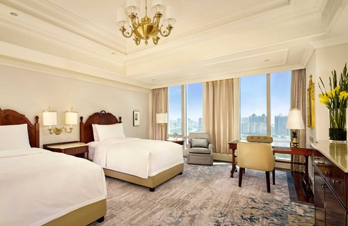 Zhujiang New Town Hotel | The Ritz-Carlton, Guangzhou