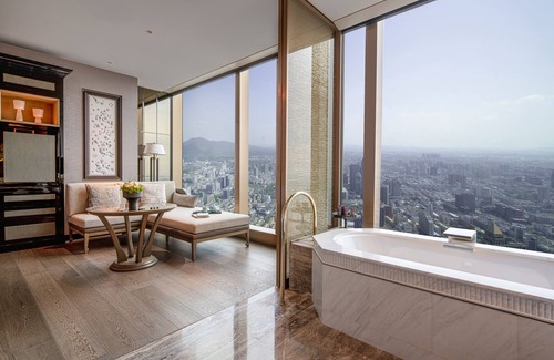 Xinjiekou Hotel | The Ritz-Carlton, Nanjing