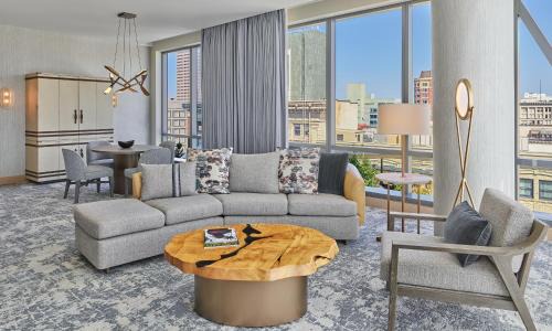 Downtown Portland Hotel | The Ritz-Carlton, Portland