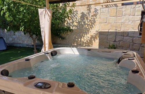 Trimiklini House | The River House