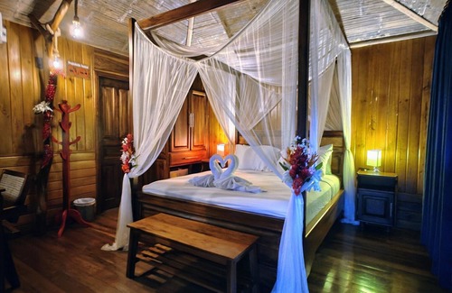 Puerto Quito Cabin | The River House