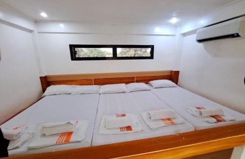 San Vicente House | The River House - Loft Unit - Vigan