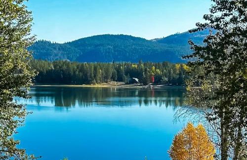 Sandpoint House | The River House