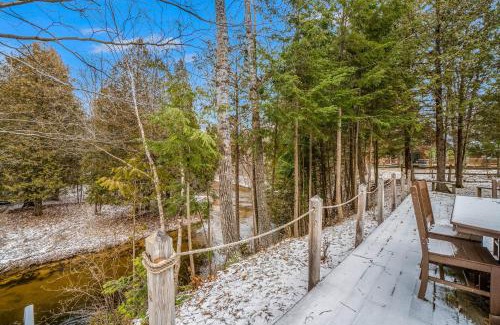 Thompsonville House | The River Retreat
