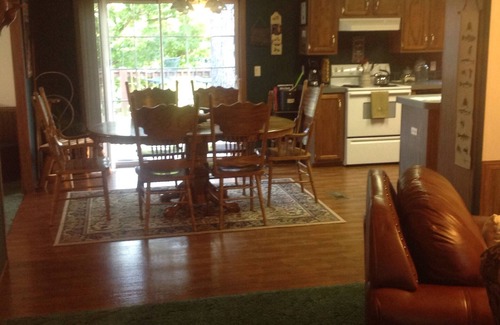 Cotter House | THE RIVERBEND RETREAT-A White River Fishing Cabin
