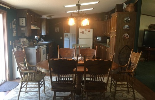 Cotter House | THE RIVERBEND RETREAT-A White River Fishing Cabin