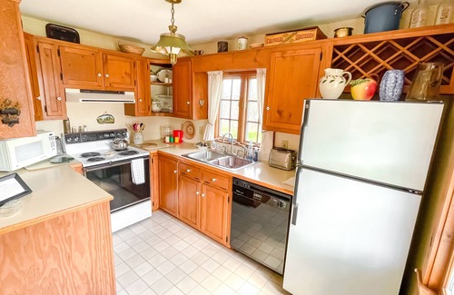 Orland Cottage | The Riverhouse in Orland, ME