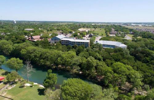 Gruene House | The Riverscape at Gruene