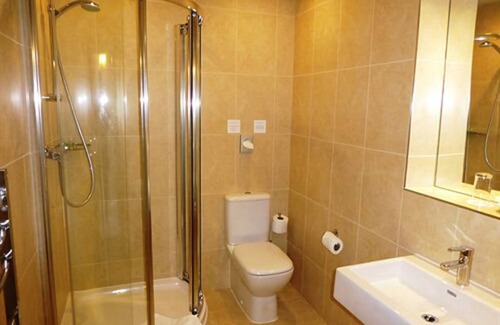 Mildenhall Hotel | The Riverside House Hotel