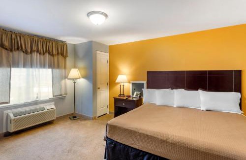 Towanda Hotel | The Riverstone Inn