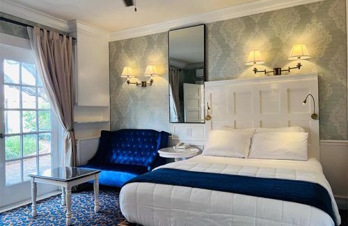 New Smyrna Beach Hotel | The Riverview Hotel - New Smyrna Beach