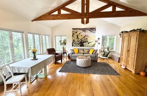 Cypress Banks Bed & Breakfast | The Rivery Retreat, Choose from Luxury Guesthouse Cabin OR Suite in Lake Austin Hill Country