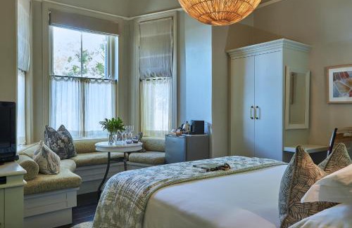 Robertson Hotel | The Robertson Small Hotel and Spa by The Living Journey Collection