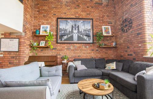 Windmill Hill Apartment | The Robinson Building