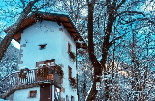 Valsecca House | THE ROCCOLINO HOLIDAY HOME