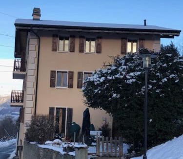 Salins Apartment | The Rock House