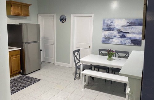 Queens Apartment | THE ROCKAWAYS BREATHE: A few feet away from the beech