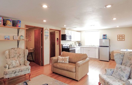 Clallam Bay Cottage | The Rockfish unit 1