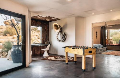 Pioneertown House | The Rockstar By The Cohost Company