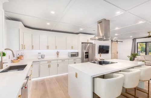 Scottsdale Country Acres House | The Rody - Mins to Old Town with Heated Pool, Games, Fast Wifi and More.
