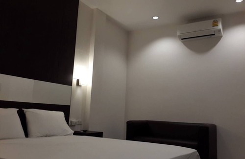 Khlong Nung Hotel | The Room 24 Resort