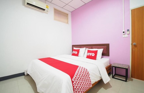 Nikhom Phatthana Hotel | The Room Relax