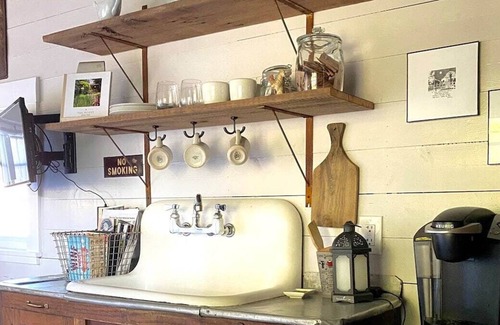 Burton House | THE ROOST - A garden cottage retreat