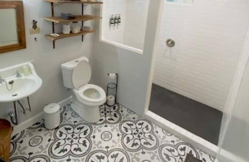 Burton House | THE ROOST - A garden cottage retreat