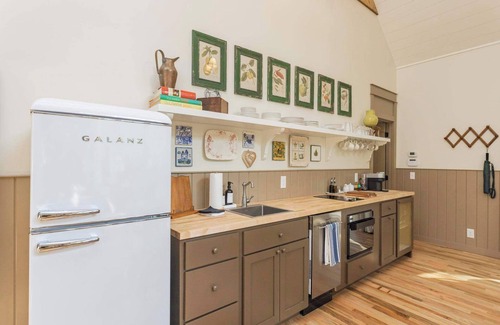 McEwen House | The Roost at Buckhorn Hollow