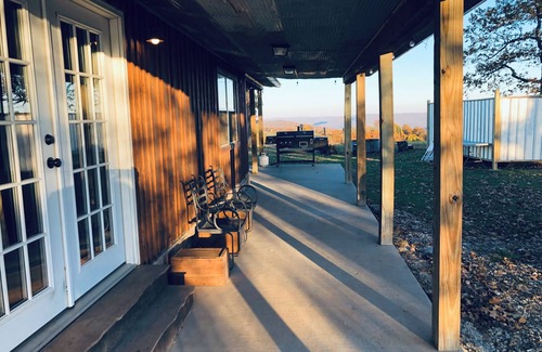 Compton Cabin | The Roost-Close to Buffalo River & Wilderness Rider