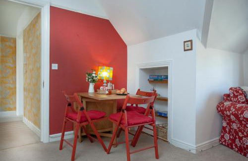 Budleigh Salterton Apartment | The Roost