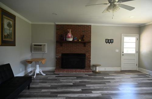 West Columbia House | the rooster house