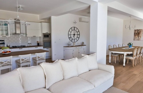 Sanza House | The Roots - Apartment 1