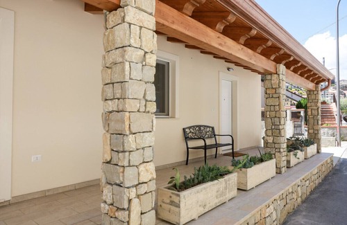 Sanza House | The Roots - Apartment 2