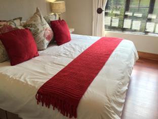 Dullstroom Bed & Breakfast | The Rose Cottage B&B